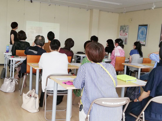 竹下育子講演会セミナーの様子
